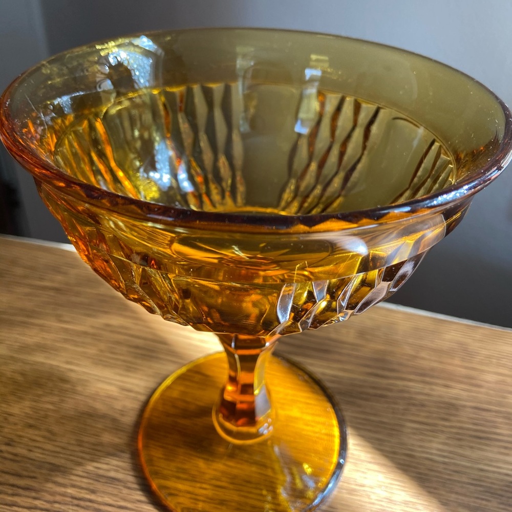 #9 Amber glass